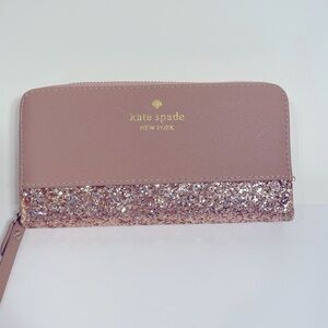 Kate Spade Greta Pink Glitter Wallet Zip Around Barbiecore Flaws Inside Swifties